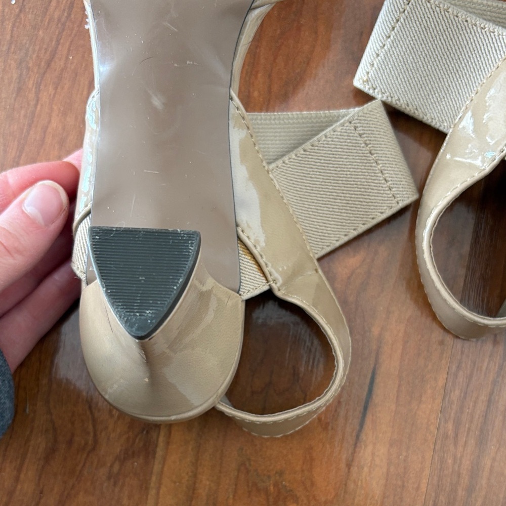 Tan Heels - Picture 9 of 9